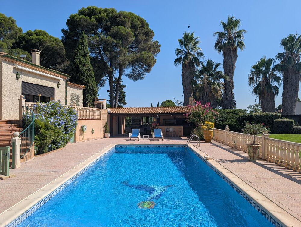 Vente Maison Maison et grand terrain 10 pièces Pézenas