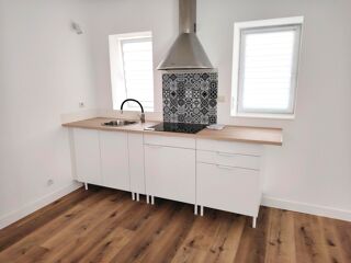  Maison à louer 5 pièces 82 m²