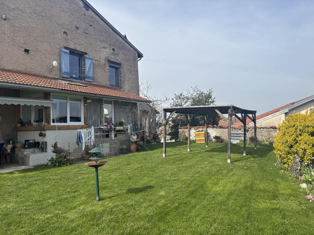 Maison 7 pièces 196 m² · à Lunéville · 196 m² · 179 000 €