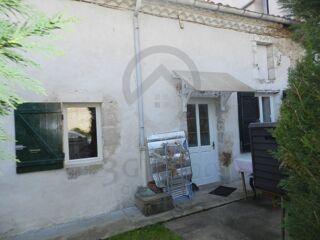  Immeuble à vendre 15 + pièces 443 m²