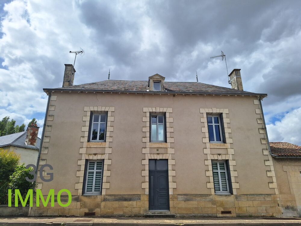 Maison 7 pièces 226 m² · à Sommières-du-Clain · 226 m² · 179 000 €