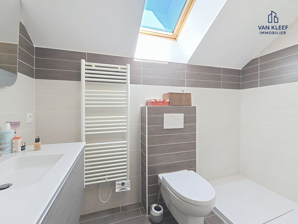 à vendre  Maison Chevry (01170)