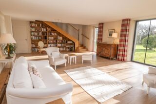  Maison � vendre 8 pi�ces 258 m�