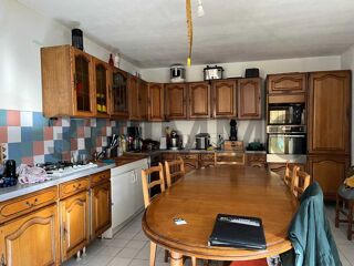  Maison  vendre 6 pices 136 m