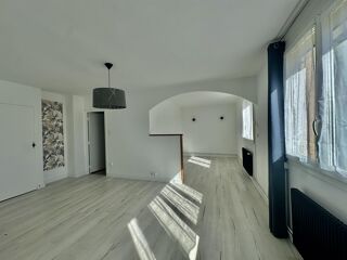 Appartement 4 pièces 57 m² · à Bagnols-sur-Cèze · 57 m² · 69 000 €