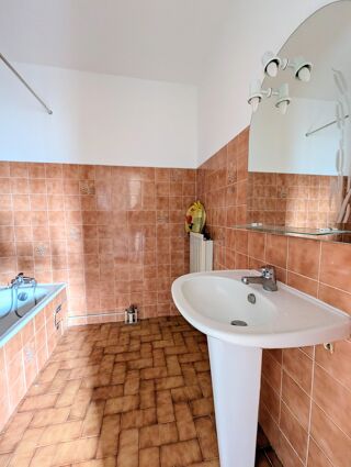  Appartement � vendre 3 pi�ces 67 m�