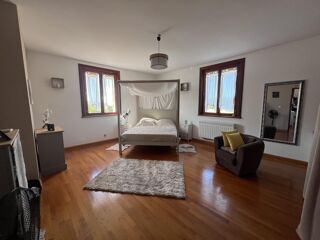  Maison � vendre 7 pi�ces 256 m�