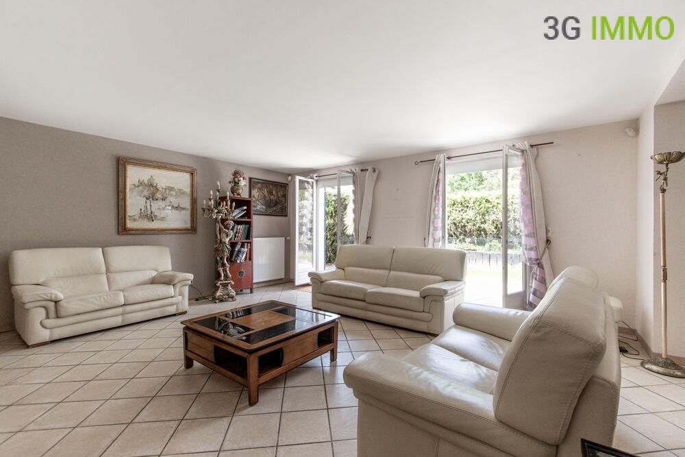 Vente Maison Maison 8 pièces Saint-germain-lès-corbeil