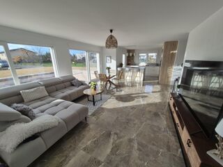  Maison � vendre 7 pi�ces 184 m�