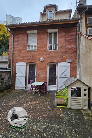  Immeuble  vendre 10 pices 200 m