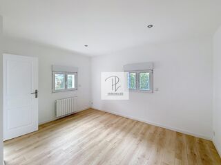  Maison  vendre 8 pices 150 m