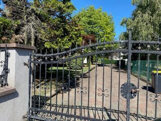  Maison  vendre 9 pices 218 m