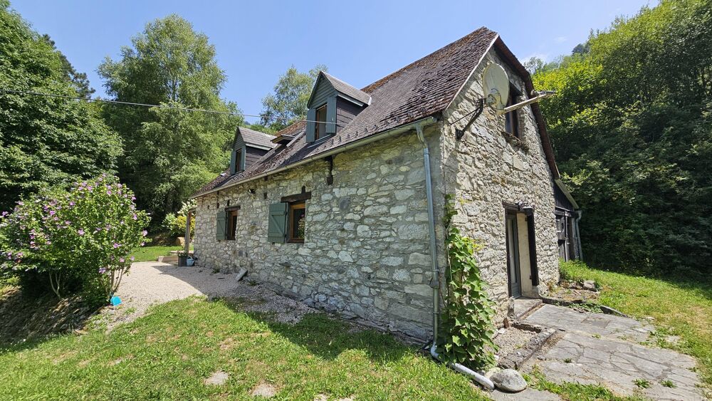 Maison en pierre 4 pièces