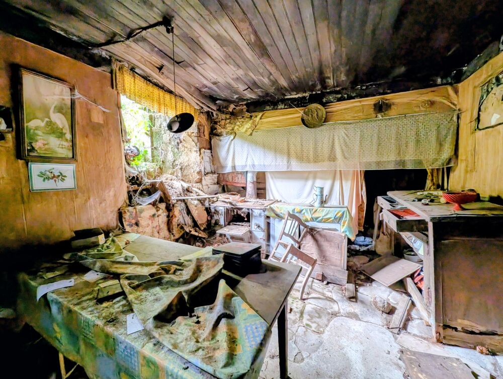 Vente Maison Maison à rénover 4 pièces Albon-d'ardèche