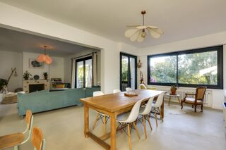  Maison à vendre 7 pièces 198 m²
