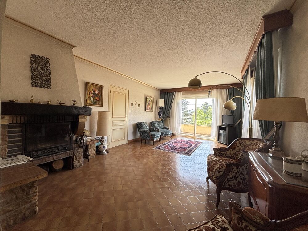 Vente Maison Maison 8 pièces Francheleins