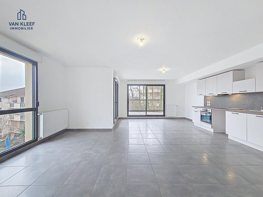 à vendre  Appartement Divonne-les-Bains (01220)