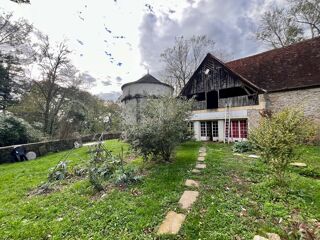  Proprit/chteau  vendre 11 pices 