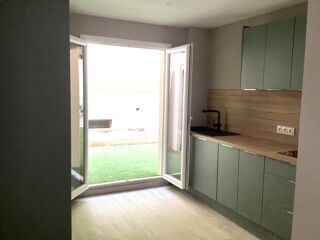  Appartement � vendre 3 pi�ces 77 m�