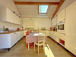  Maison à vendre 9 pièces 201 m²
