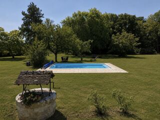  Maison à vendre 303 m²