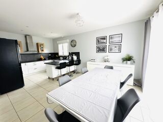  Maison  vendre 7 pices 144 m