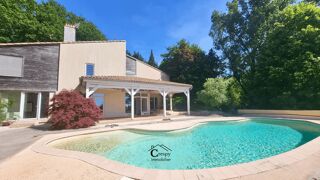  Maison à vendre 10 pièces 265 m²