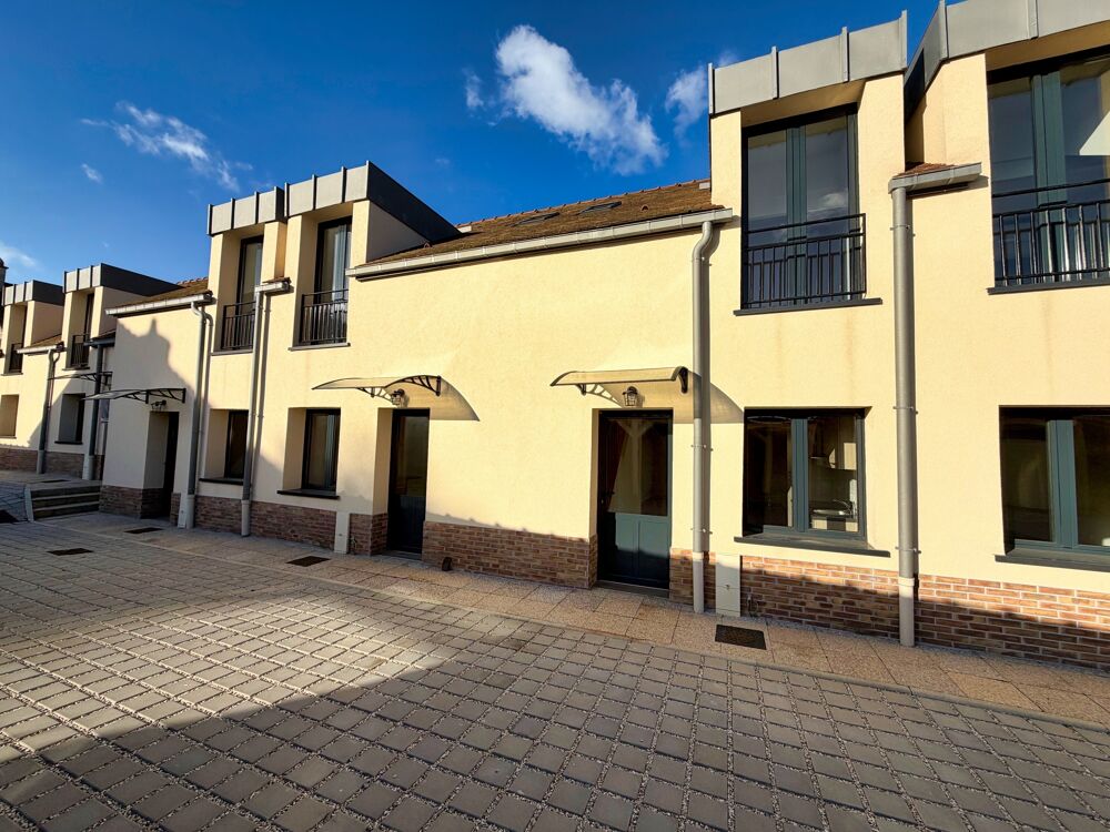 Vente Maison Maison 4 pièces Savigny-le-temple