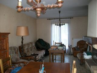  Maison � vendre 2 pi�ces  La ferte milon