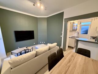  Appartement à louer 2 pièces 44 m²