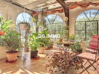  Maison  vendre 7 pices 236 m