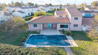  Maison � vendre 7 pi�ces 213 m�