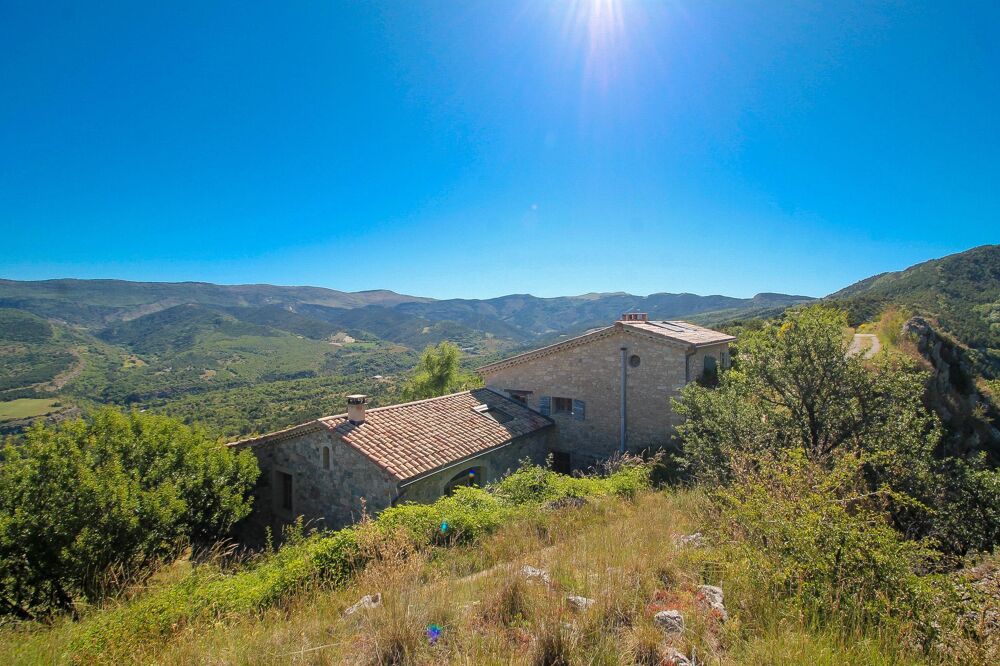 Vente Maison Mas 8 pièces Rioms