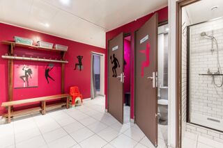  Immeuble � vendre 10 pi�ces 140 m�