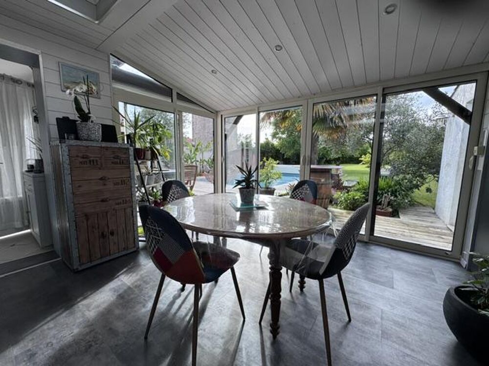 Vente Maison Maison et grand terrain 6 pièces Rochefort