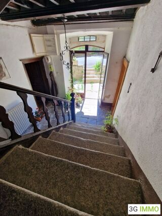  Maison à vendre 10 pièces 220 m²