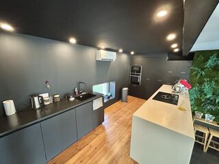  Maison  vendre 5 pices 239 m