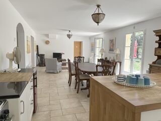  Maison à vendre 9 pièces 235 m²
