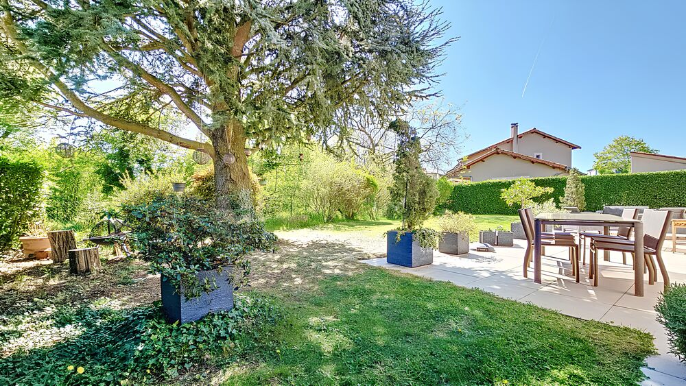 � vendre  Maison Charly (69390)