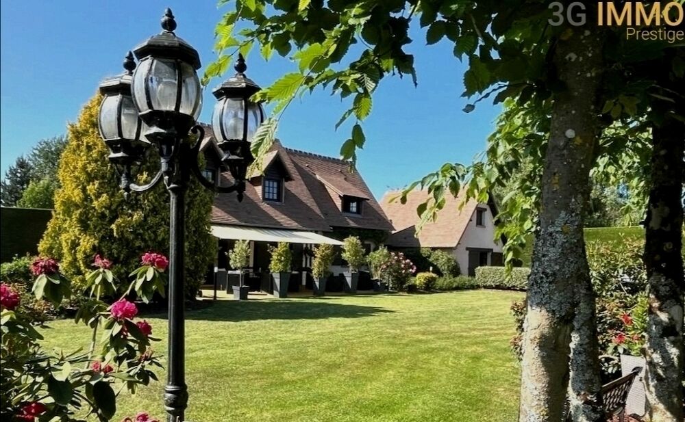 Maison 5 pièces 130 m² · à Pont-l'Évêque · 130 m² · 629 000 €