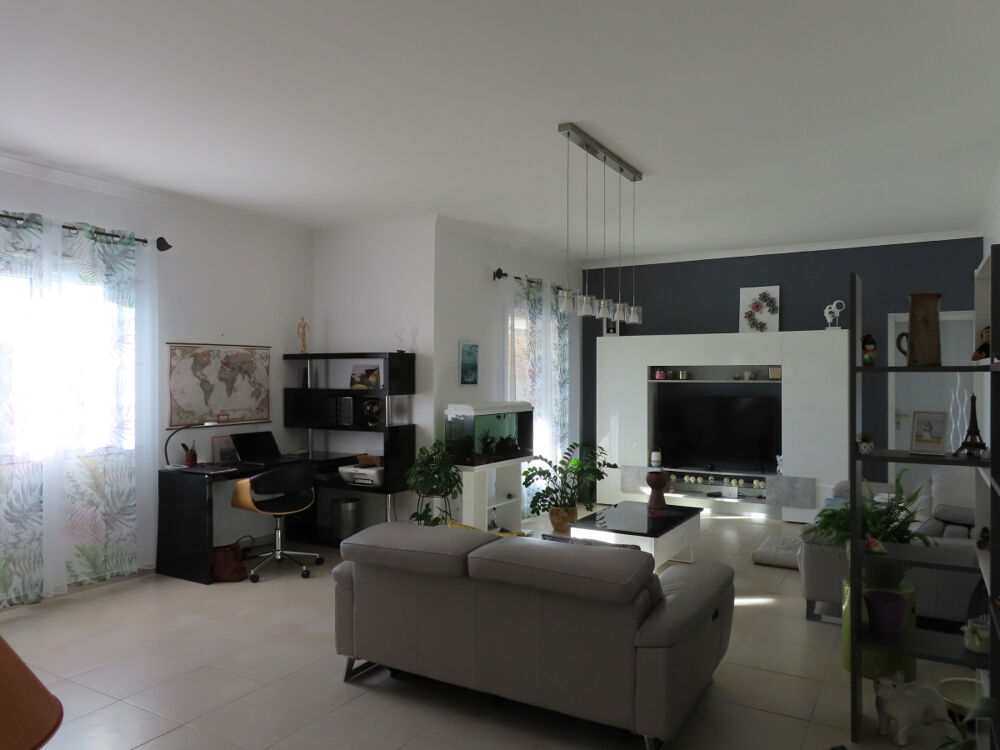  vendre  Maison Collobrires (83610)