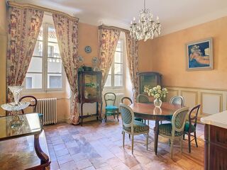  Immeuble � vendre 15 + pi�ces 600 m�