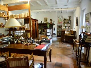  Maison  vendre 10 pices 240 m