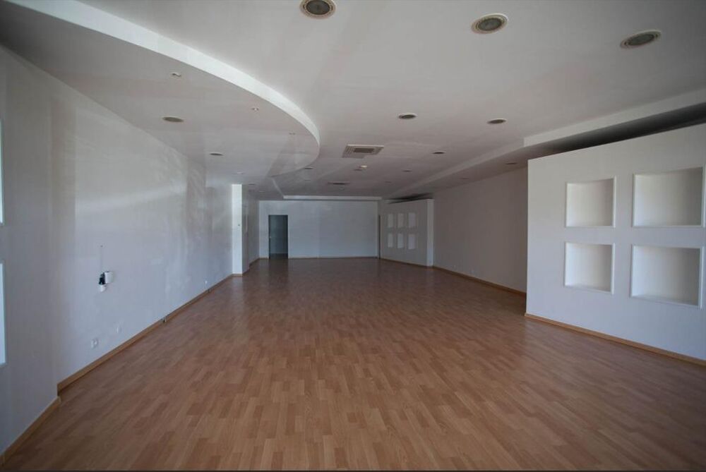   Location pro  � Baie-mahault 