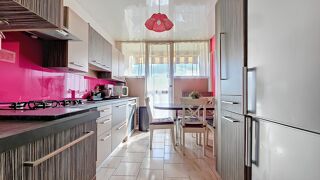  Appartement  vendre 4 pices 