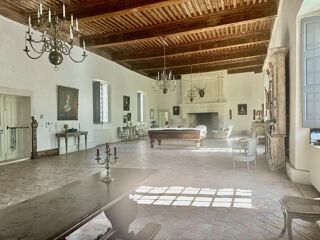  Propriété/château à vendre 4 pièces 312 m²