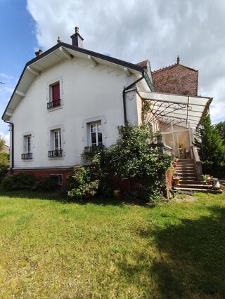  Maison à vendre 8 pièces 221 m²