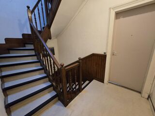  Immeuble � vendre 12 pi�ces 210 m�