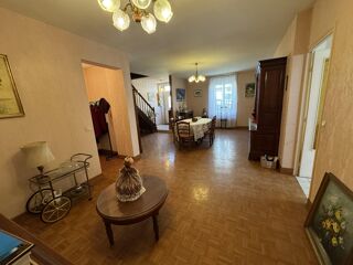  Maison  vendre 7 pices 142 m
