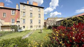  Immeuble à vendre 15 + pièces 297 m²